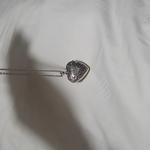 Brighton heart locket on chain opens up to reveal two spaces 4 pictures - Picture 5 of 8